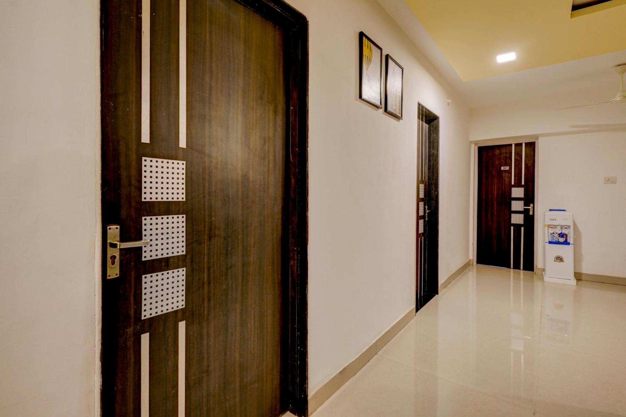 Rio Corporate House Hotel Mumbai Ngoại thất bức ảnh